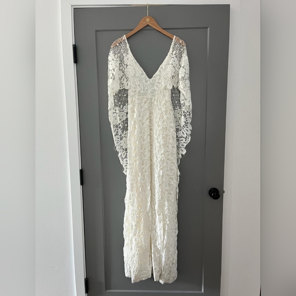 Grace Loves Lace Verdelle 2.0 Wedding Dress XSmall - Picture 3 of 15